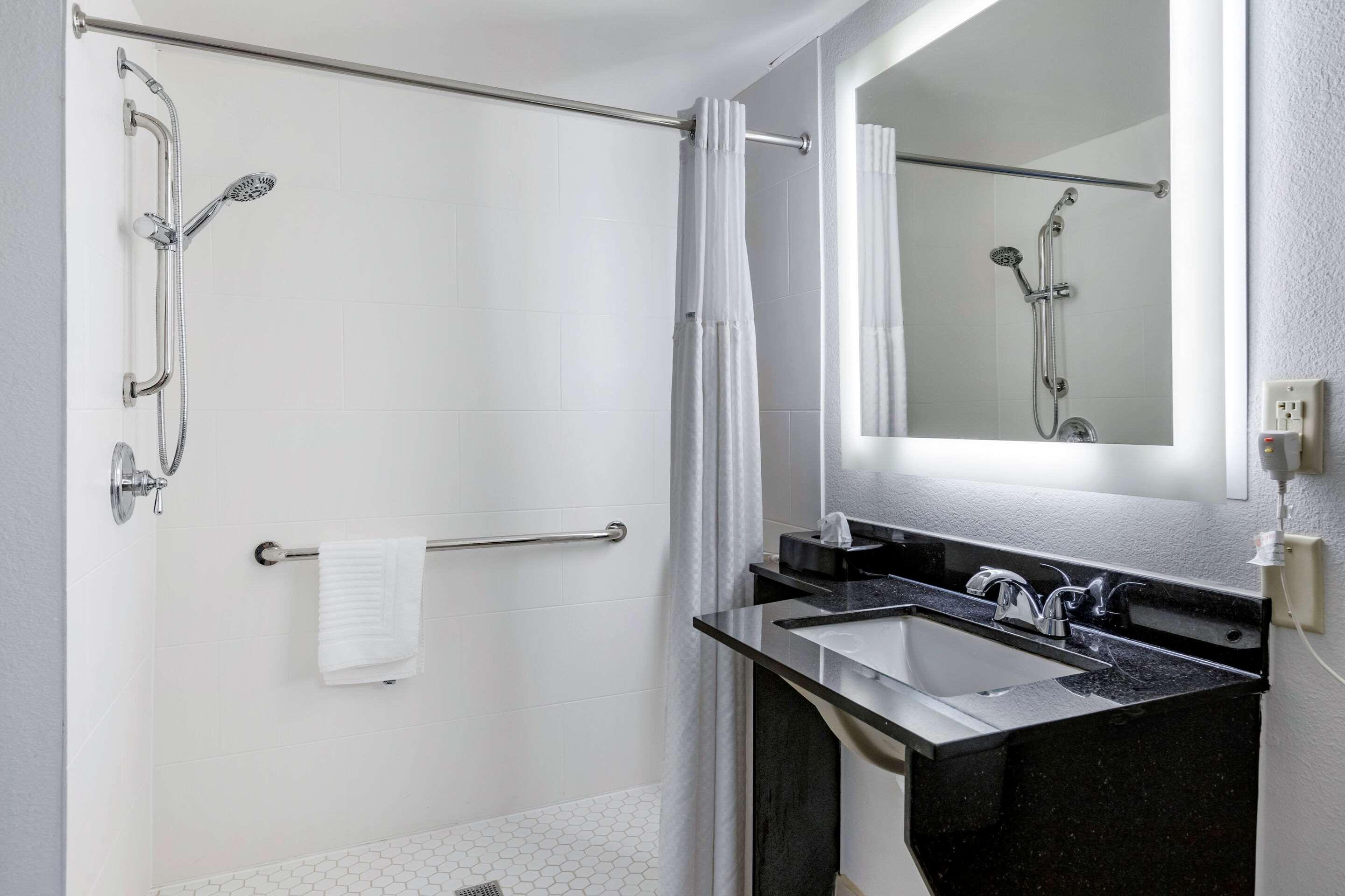 Comfort Inn & Suites Grand Blanc-Flint Exterior foto