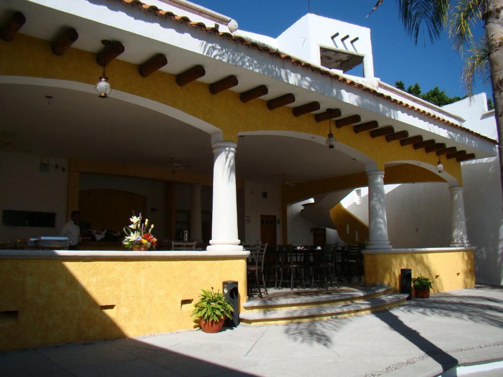 Hotel Canarios Cuernavaca Exterior foto
