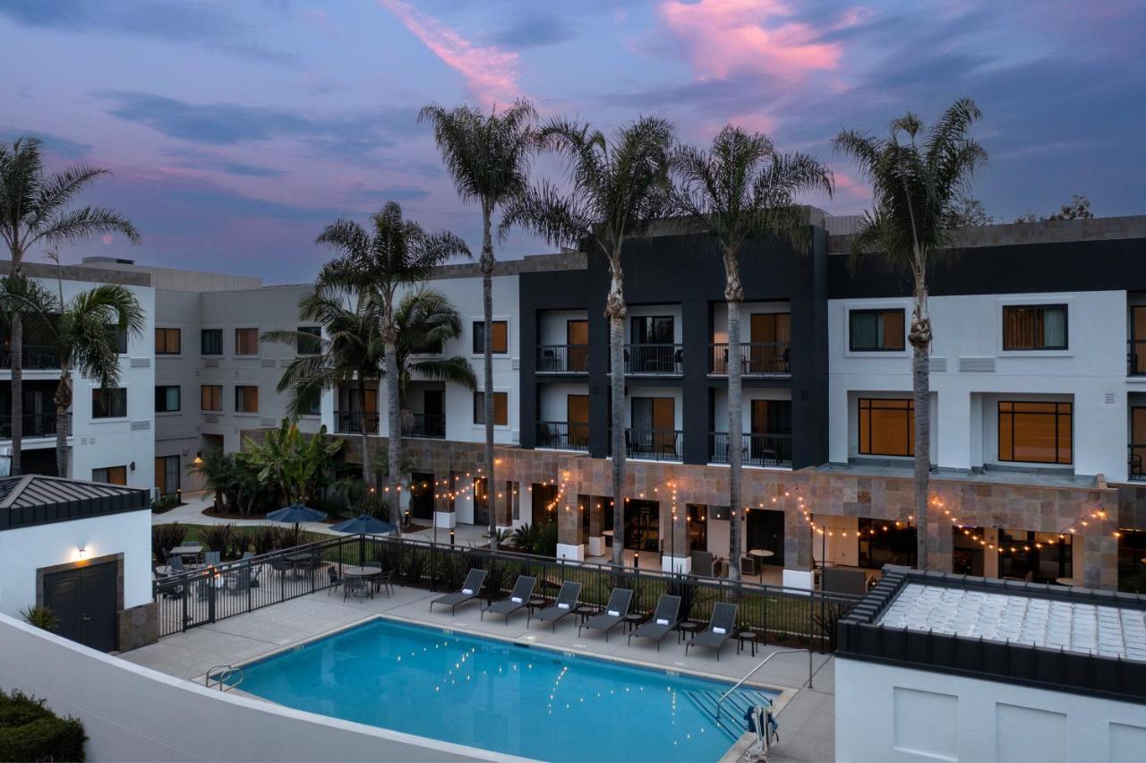 Courtyard By Marriott San Diego Carlsbad Exterior foto