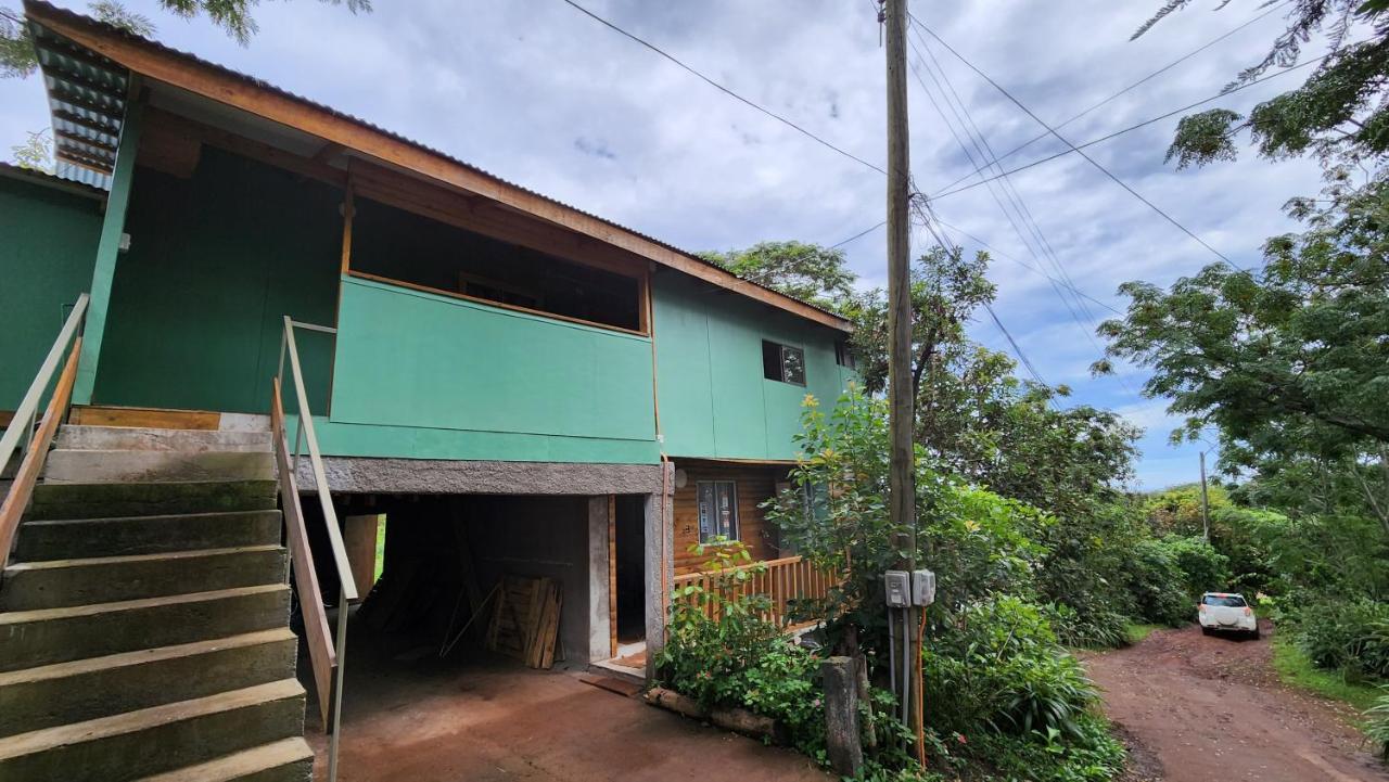 Cabanas Manuto Vila Hanga Roa Exterior foto