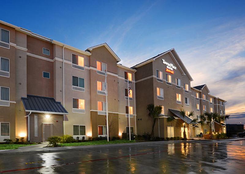 Towneplace Suites By Marriott Laredo Exterior foto