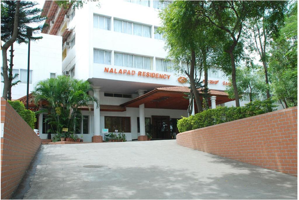 Hotel Nalapad Residency Maiçor Exterior foto