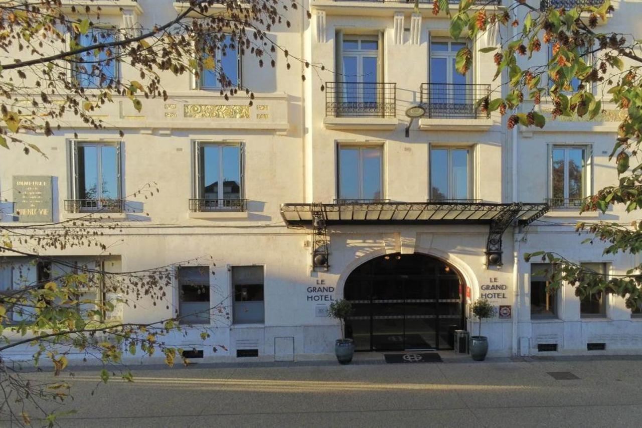 Le Grand Hotel Tours Exterior foto