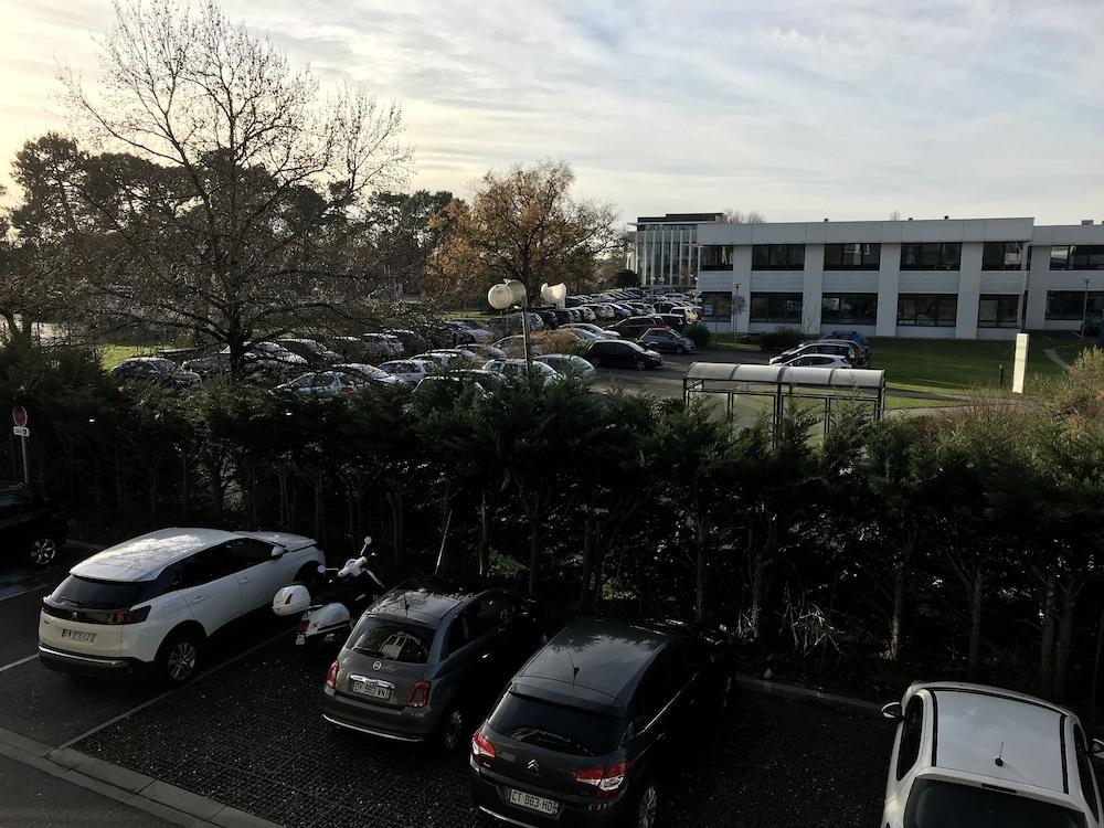 Campanile Bordeaux Ouest - Merignac Aeroport Exterior foto