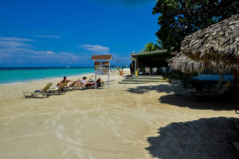 Foote Prints On The Sands Hotel Negril Exterior foto