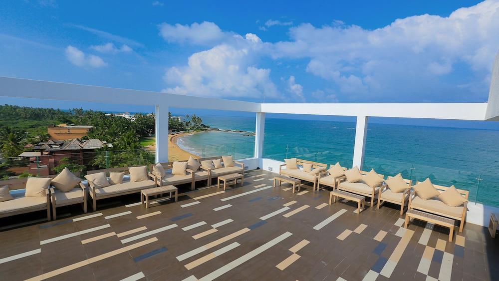 Pandanus Beach Resort & Spa Bentota Exterior foto