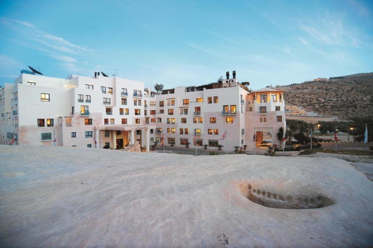 Movenpick Resort Petra Wadi Musa Exterior foto
