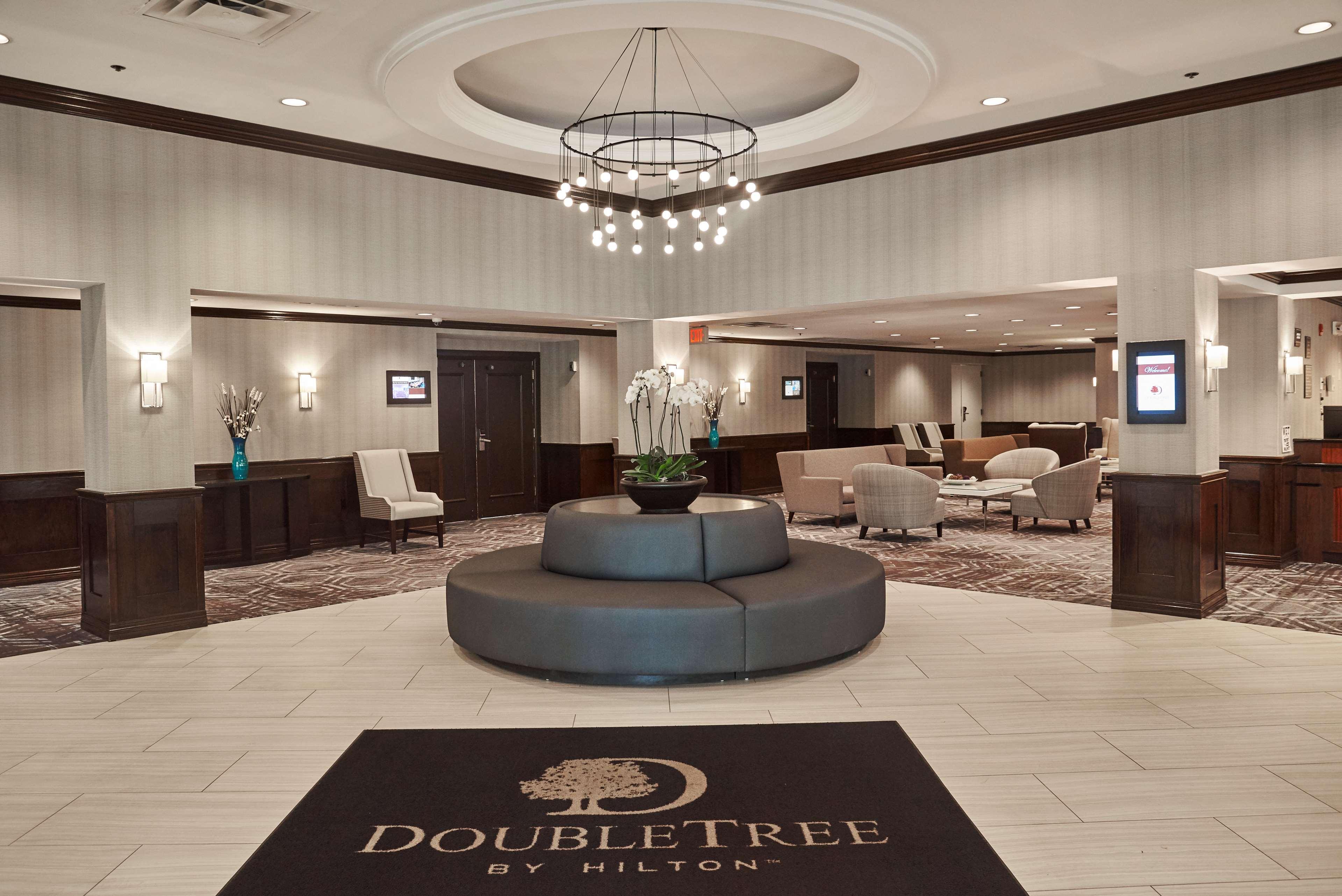 Doubletree By Hilton Princeton Exterior foto