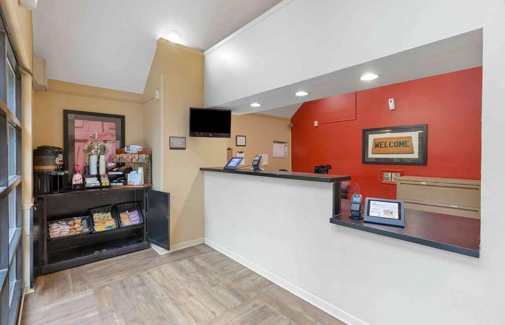 Extended Stay America Suites - Raleigh - Cary - Harrison Ave Interior foto