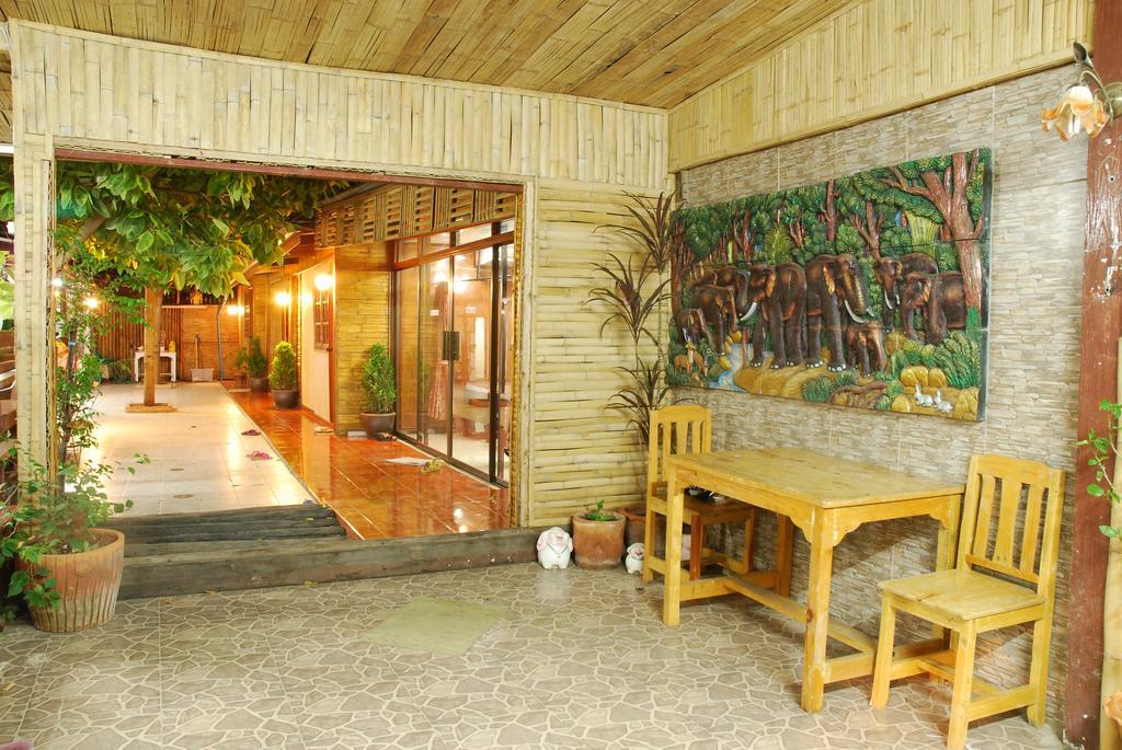 Casa Ayutthaya Acomodação com café da manhã Exterior foto