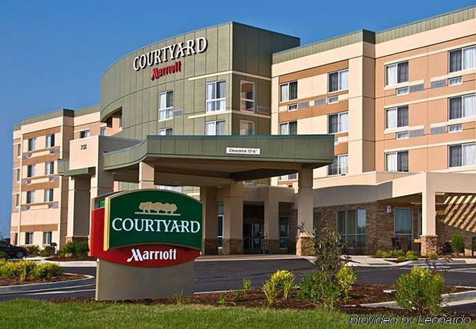 Courtyard By Marriott Boone Hotel Exterior foto