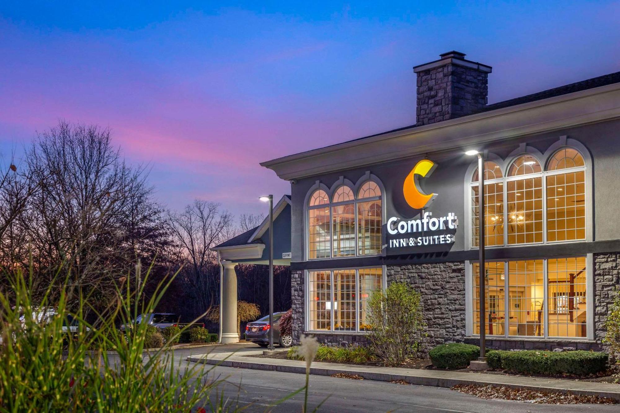 Comfort Inn & Suites East Greenbush - Albany Exterior foto