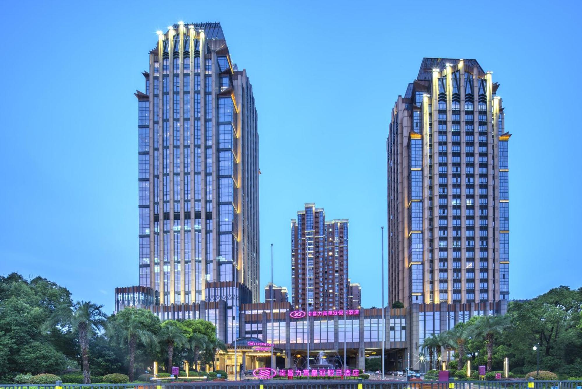 Crowne Plaza Nanchang Riverside, An Ihg Hotel Exterior foto