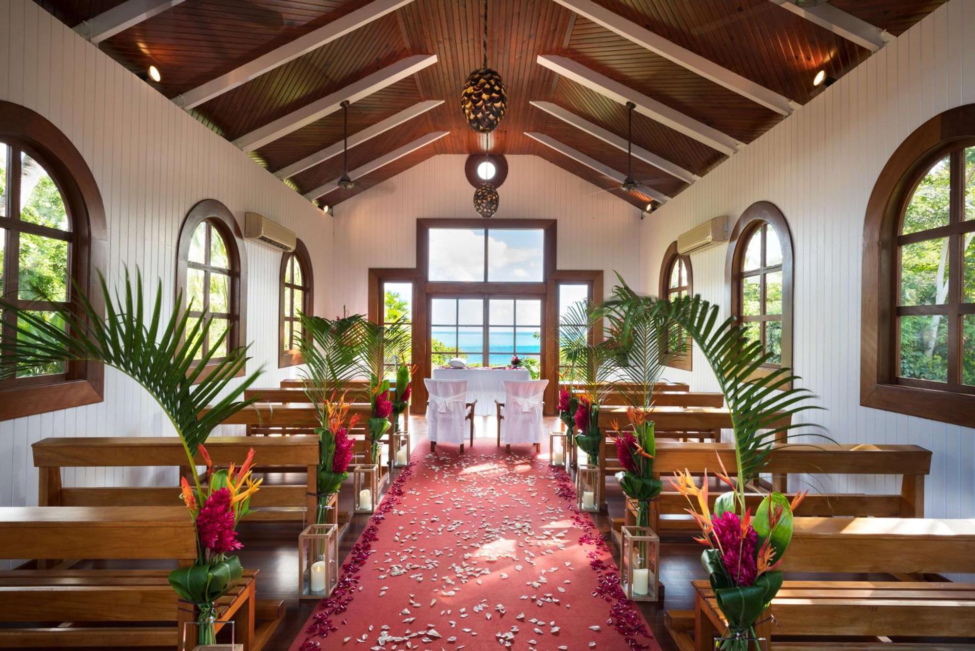 Conrad Bora Bora Nui Hotel Exterior foto