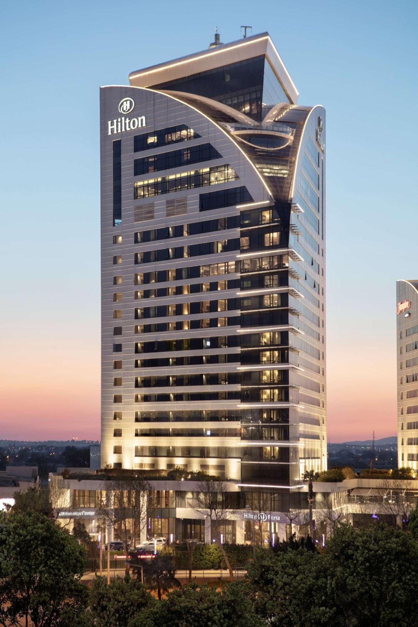 Hilton Bursa Convention Center & Spa Exterior foto