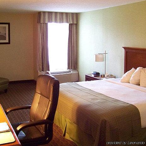 Clarion Hotel & Suites Conference Center Memphis Airport Quarto foto