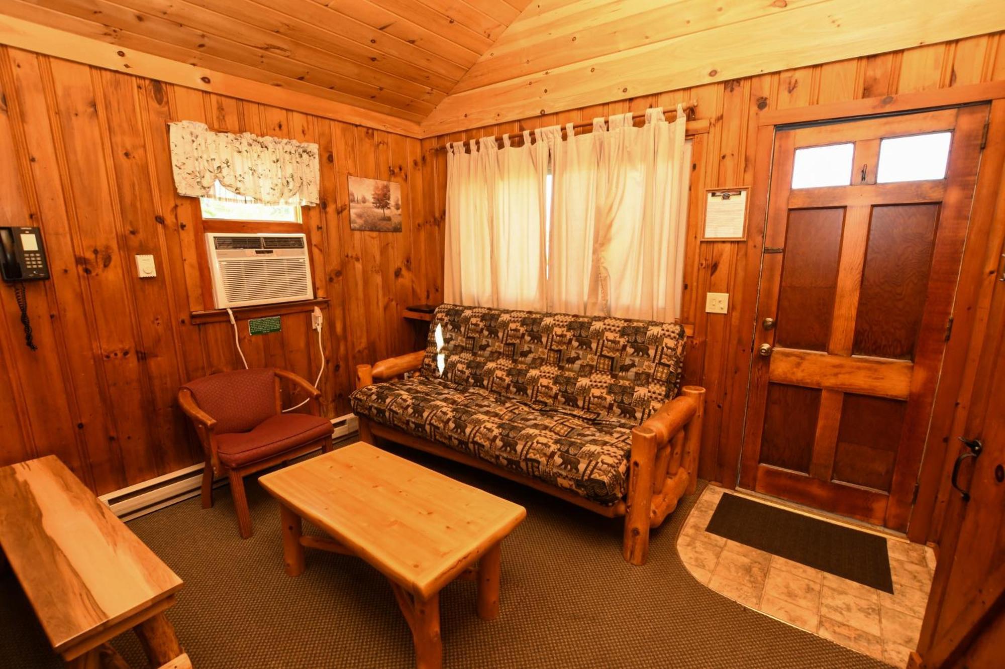 Lake George Diamond Cove Cottages, Cabins, & Hotel Exterior foto