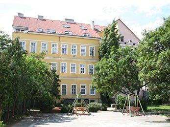 Courtyard Hotel Bratislava Exterior foto