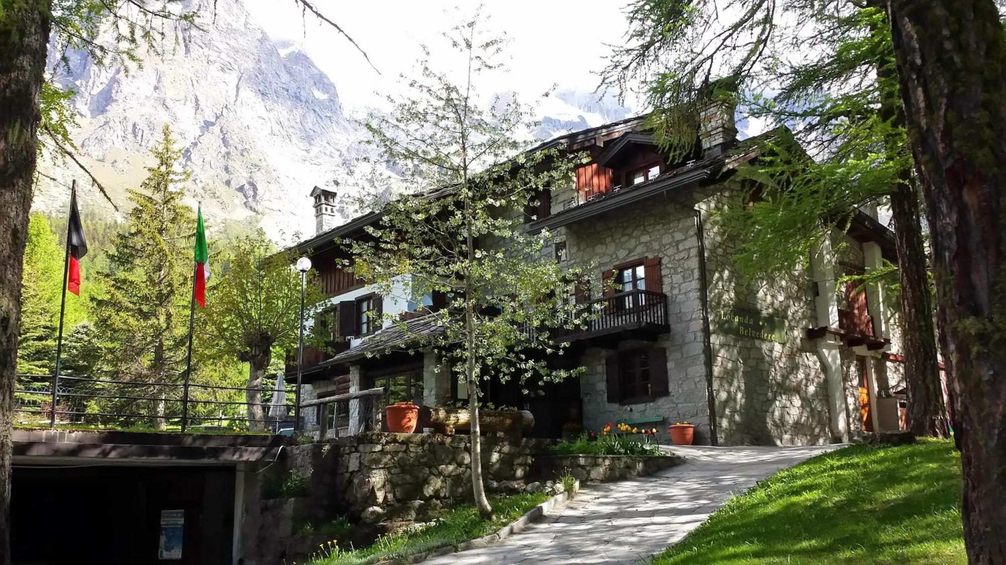 Hotel Locanda Belvedere Courmayeur Exterior foto