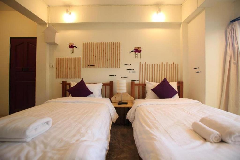 Early Bird Bed & Breakfast (Adults Only) Chiang Mai Quarto foto