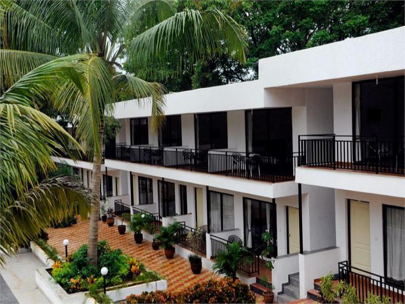 Le Pearl Goa Hotel Anjuna Exterior foto