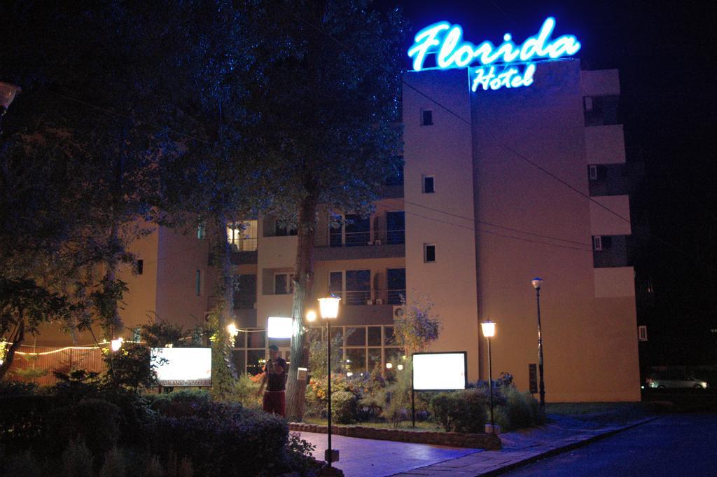 Hotel Florida Mamaia Exterior foto