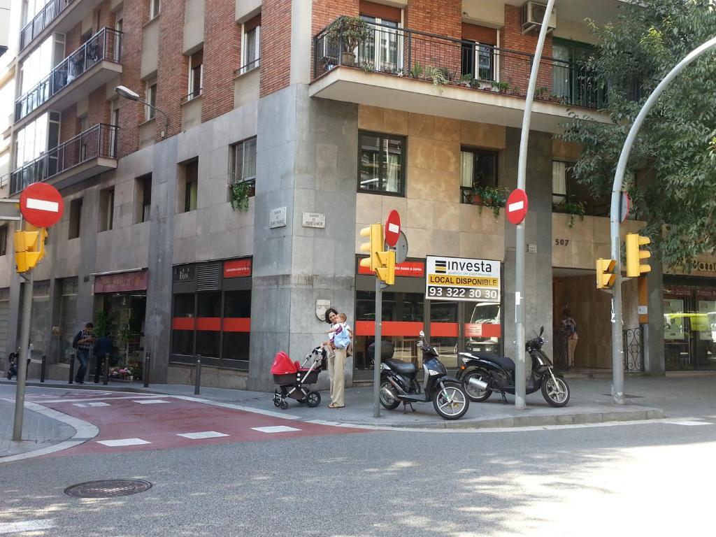 Residencia Universitaria San Marius- Muntaner Barcelona Exterior foto