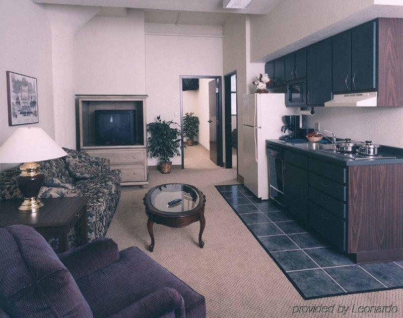 The Suites Hotel At Waterfront Plaza Duluth Quarto foto