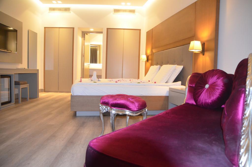 Temenos Luxury Suites Hotel & Spa Ortakent Quarto foto