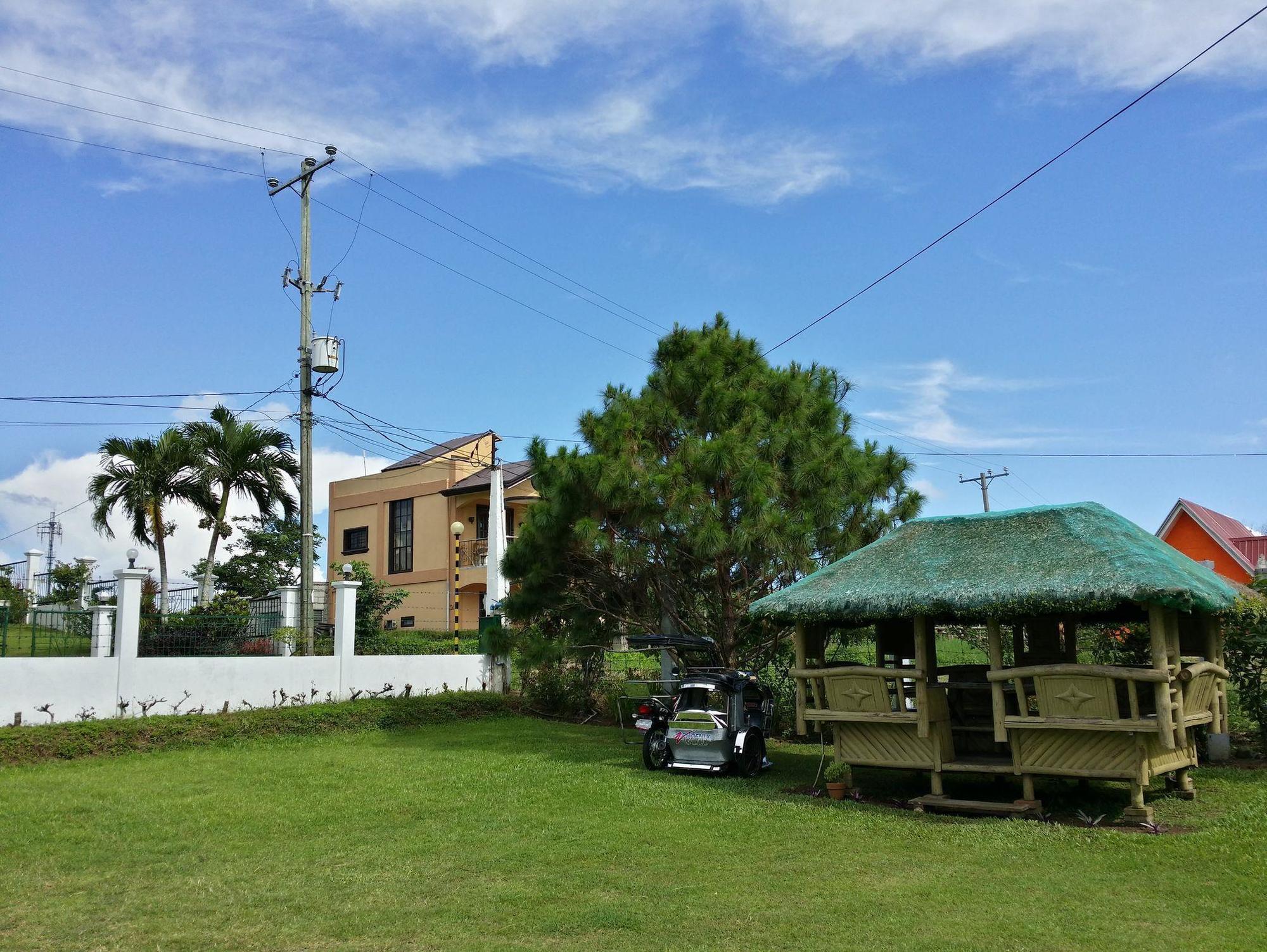 Morning Side Hills Rooms For Rent Tagaytay City Exterior foto