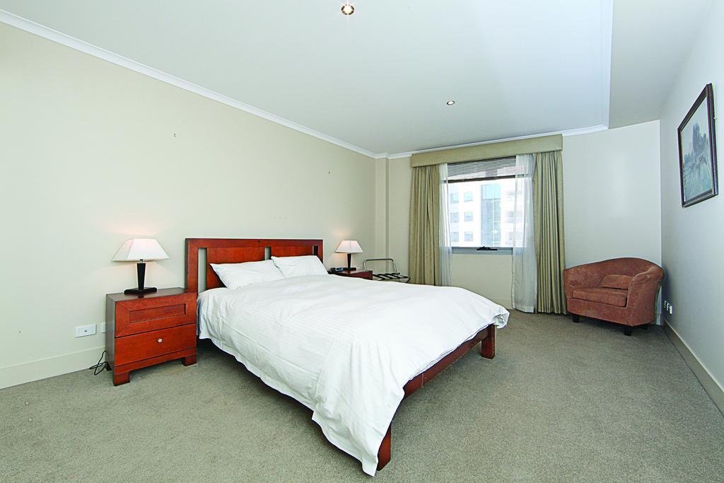 Accommodate Canberra - Northbourne Executive Apartments Quarto foto