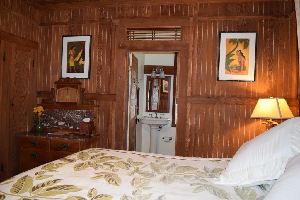 Poipu Bed And Breakfast Inn Koloa Exterior foto