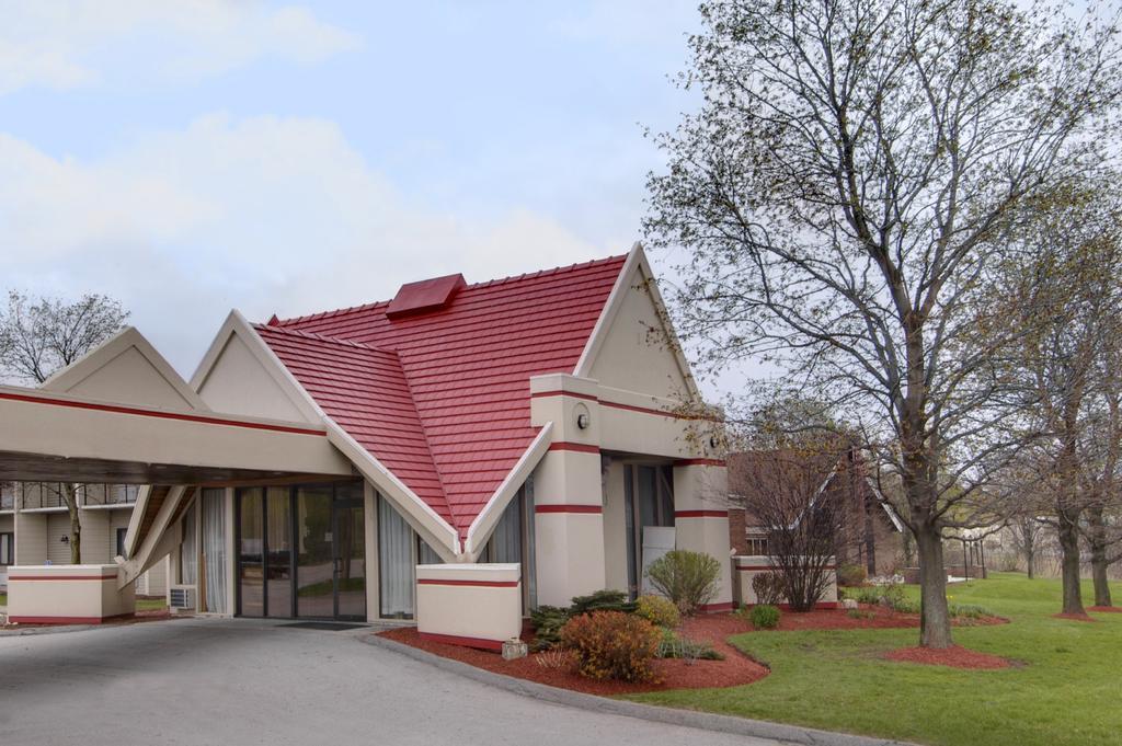 Days Inn By Wyndham Rutland/Killington Area Exterior foto