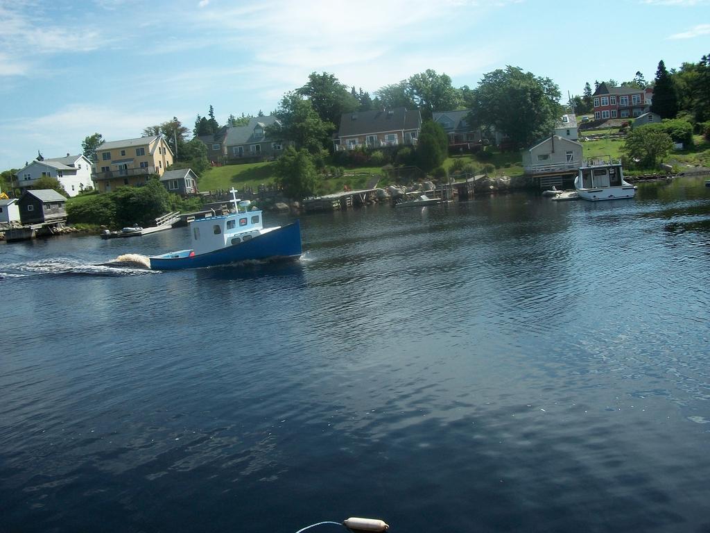 Sal'S Bed And Breakfast By The Sea Herring Cove Exterior foto