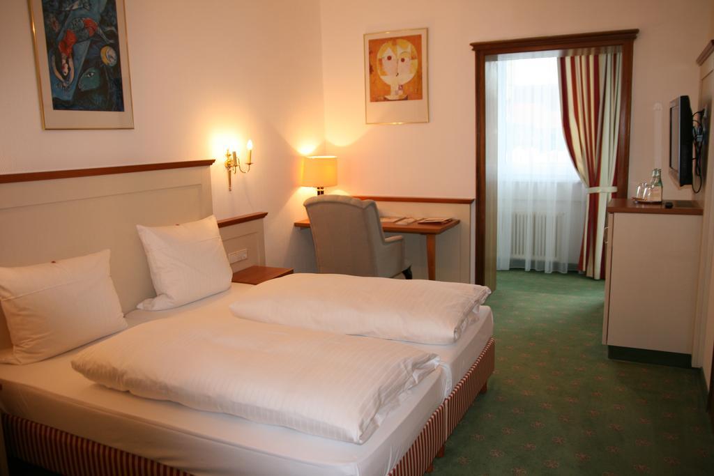 Hotel Victoria Bad Mergentheim Quarto foto