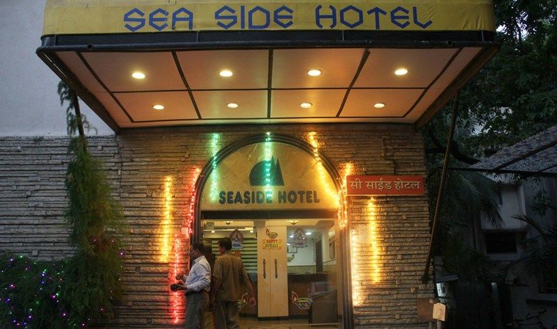 Treebo Trend Sea Side Hotel Bombaim Exterior foto