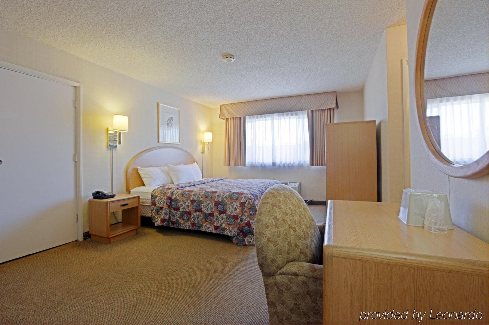 Americas Best Value Inn Visalia Quarto foto