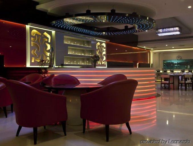 Central Blue Stone By Royal Orchid Gurgaon Restaurante foto