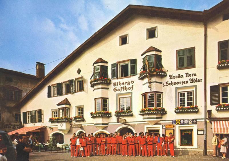 Hotel Aquila Nera - Schwarzer Adler Vipiteno Exterior foto