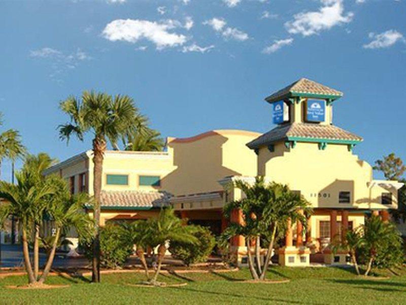 Americas Best Value Inn Fort Myers Exterior foto