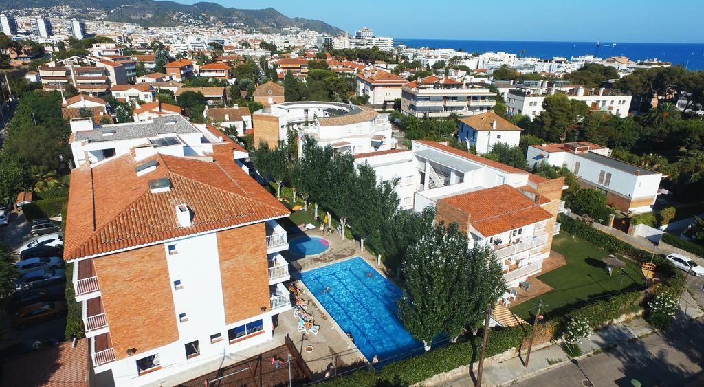 Apartamentos Sunway Amapola Sitges Exterior foto