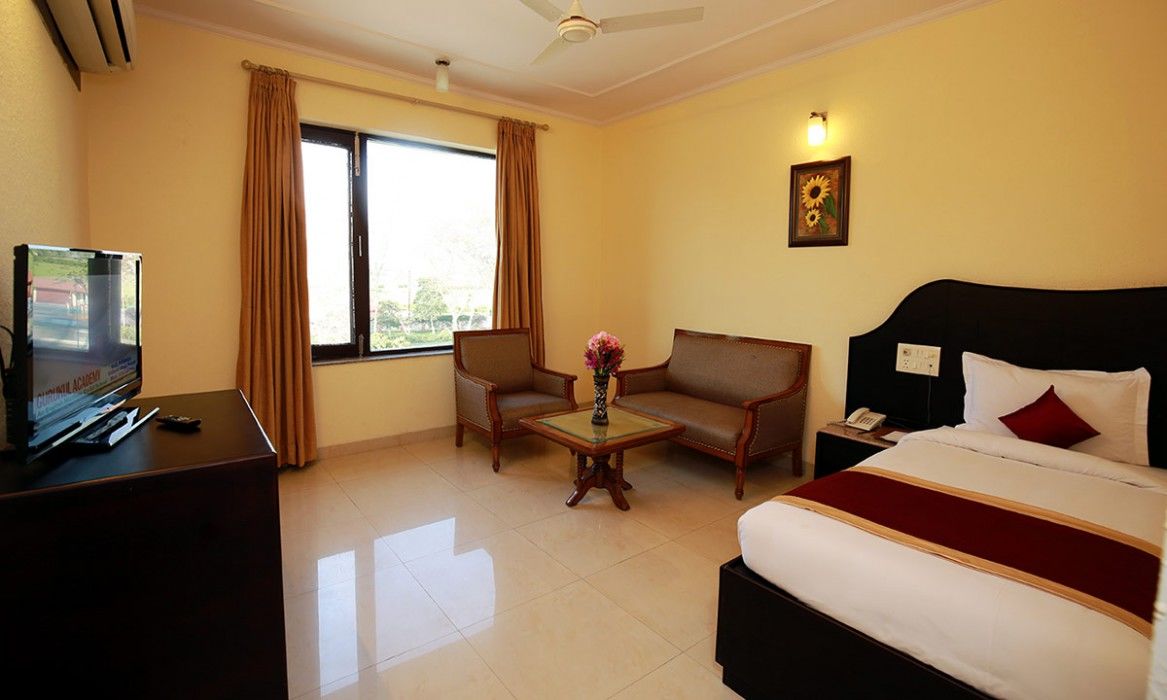 Hotel Uday Residency Rudrapur Exterior foto
