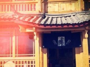 Lijiang Hefenghut Inn Pai-sha Exterior foto
