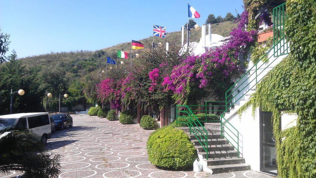 Le Terrazze Residence Agropoli Exterior foto