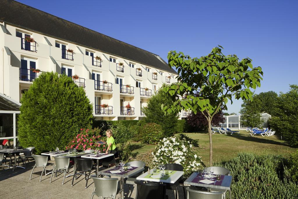 Ibis Styles Chinon Hotel Exterior foto