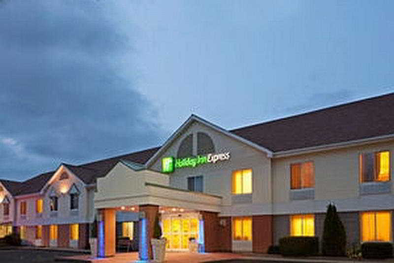 Holiday Inn Express Keene, An Ihg Hotel Exterior foto