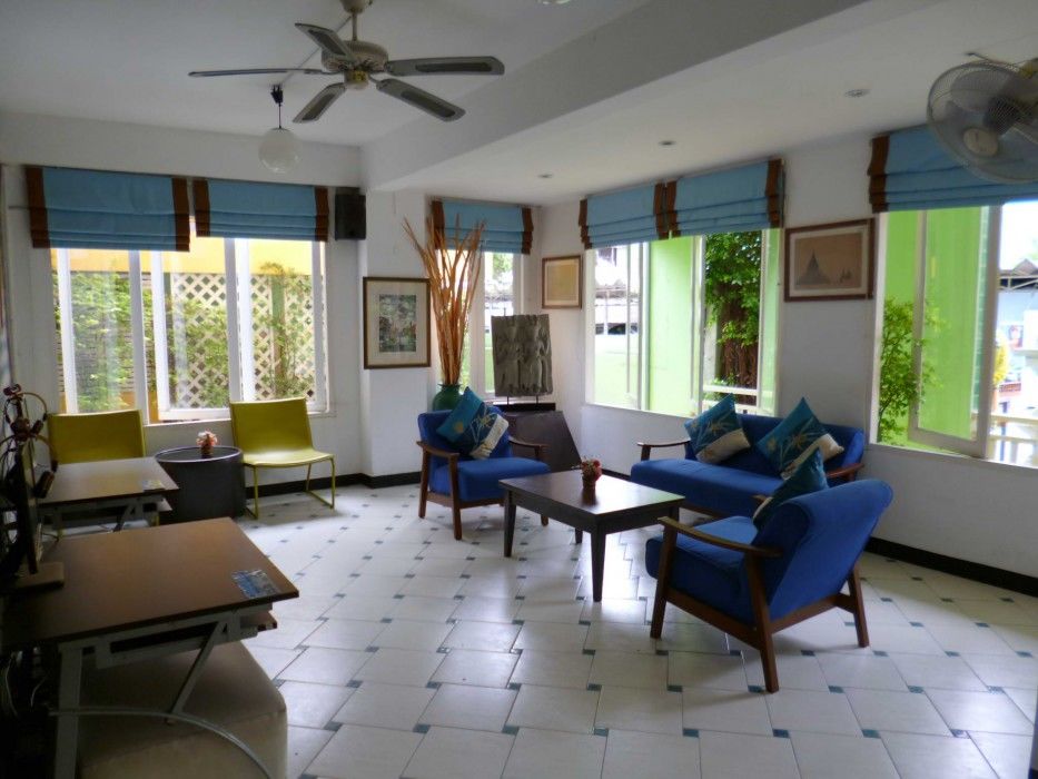 Sawasdee Sukhumvit Inn Banguecoque Exterior foto
