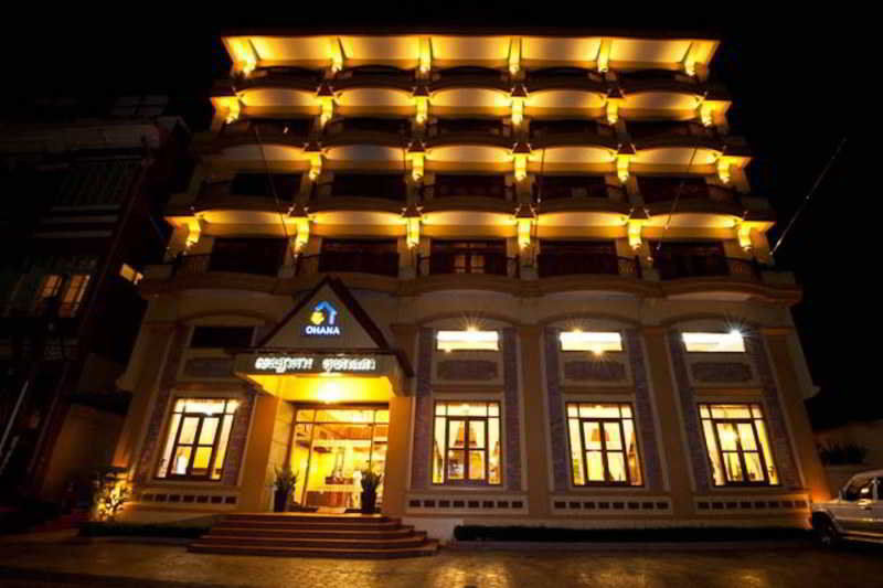 Ohana Phnom Penh Palace Hotel Exterior foto
