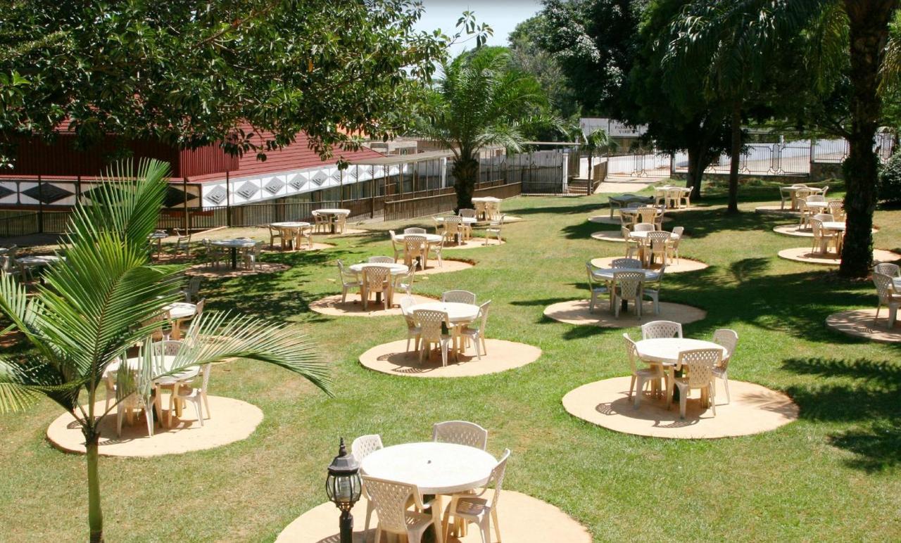 Imperial Botanical Beach Hotel Entebbe Exterior foto