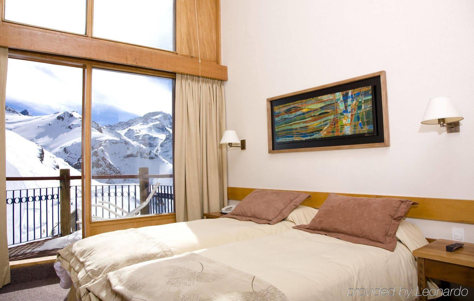 Hotel Puerta Del Sol Valle Nevado Quarto foto
